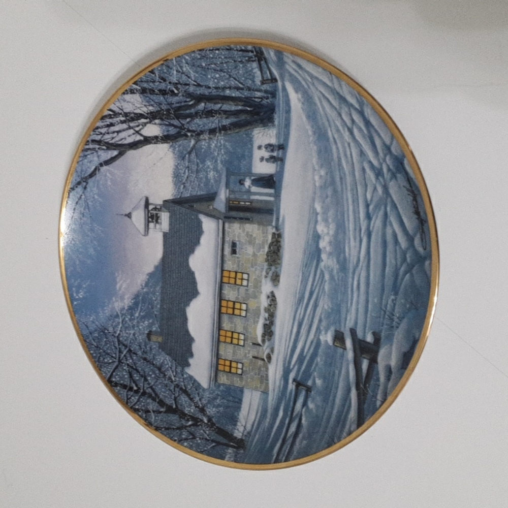 "Winter School Days" Franklin Mint Heirloom plate. Approximately 8".